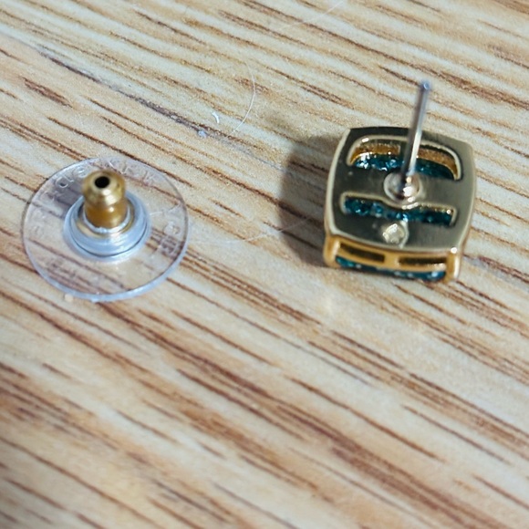 KATE SPADE NEW YORK ♠️ LIGHT BLUE & GRAY GLITTER SQUARE EARRINGS - Picture 6 of 7